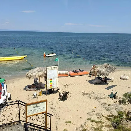 комплекс лилия Appartement Sozopol