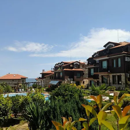 комплекс лилия Sozopol